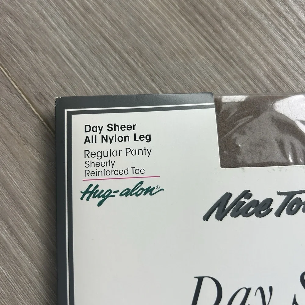 VTG‎ Nice Touch Day Sheer Everyday Pantyhose All Nylon Sandstone Size E Sears